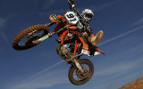Karro par dzīvi Anglijā, par MX1, par jauno komandu