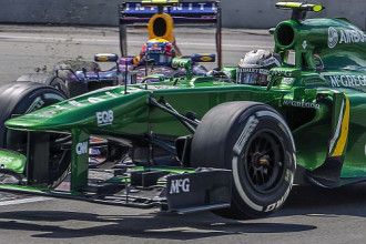 Autosprint: "Red Bull" komanda izmanto aizliegto vilkmes kontroli