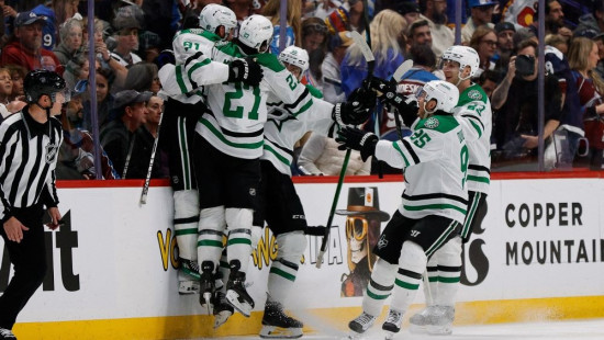 "Stars" vēlreiz pagarinājumā apspēlē "Avalanche", "Kings" sagrauj "Oilers"