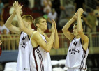 Latvija pārtrauc zaudējumu sēriju; rīt cīnīsies par 9. vietu