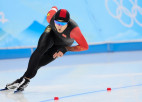 Ķīnas ātrslidotājs Gao ar jaunu olimpisko rekordu izcīna zeltu 500 metros
