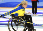 Zviedri kļūst par pirmajiem pasaules čempioniem ratiņkērlingā jauktajiem pāriem