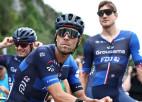 Pogačars svin uzvaru "Tour de France" pirmspēdējā posmā, Pino atvadās ar 7. vietu