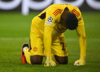 "Manchester United" vārtsargs Onanā uzņemas vainu: "Minhenē zaudējām manis dēļ"