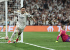 Hoselu ar diviem vēliem vārtiem neticami ieved Madrides "Real" finālā
