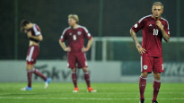 Latvijas futbolisti zaudē Lietuvai