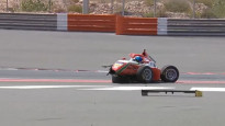Štolcermanis Dubaijas F4 sacensībās piedzīvo pamatīgu avāriju