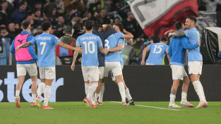 ''Lazio'' kompensācijā izrauj uzvaru pār ''Juventus'', Milāna svin panākumu Florencē