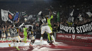 "Juventus" 15. triumfs Itālijas kausā, "Atalanta" neizraujas no finālu likstām
