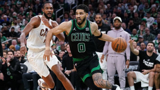 "Celtics" bez Porziņģa uzvar "Cavs" un trešo gadu pēc kārtas iekļūst Austrumu finālā