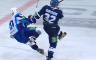 Video: Ovečkins pierakstās KHL