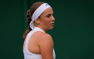 Ostapenko sūdzas par <i>Instragam</i> konta uzlaušanu, viņas menedžeris – par rupjiem faniem