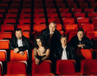 Video: Dziesmā "Šonakt" satiekas Elīna Gluzunova un grupa “Tumsa”