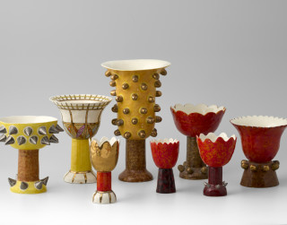 “Tikšanās” – mākslinieces Marutas Raudes darbu retrospekcija Rīgas Porcelāna muzejā