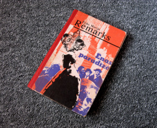 Ē.M.Remarks. ''Ēnas paradīzē'' (1971)
