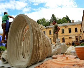 Noslēgusies I Latvijas starptautiskā  keramikas biennāle