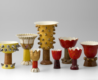 “Tikšanās” – mākslinieces Marutas Raudes darbu retrospekcija Rīgas Porcelāna muzejā