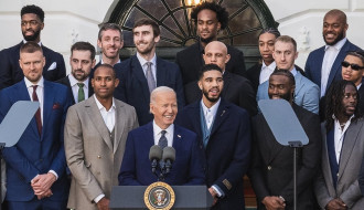 Video: Baidens kādā brīdi nav drošs par NBA čempionu nosaukumu