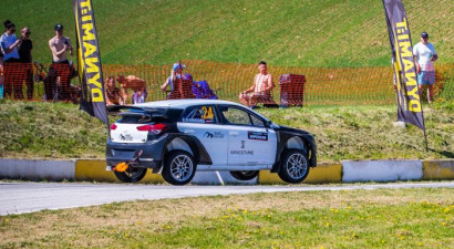 Igaunijas rallijkrosa čempionāta posmā "Supercar" klasē triumfē debitants no Latvijas