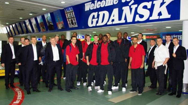 Francijas delegācija Gdaņskas lidostā
Foto: basketfrance.com