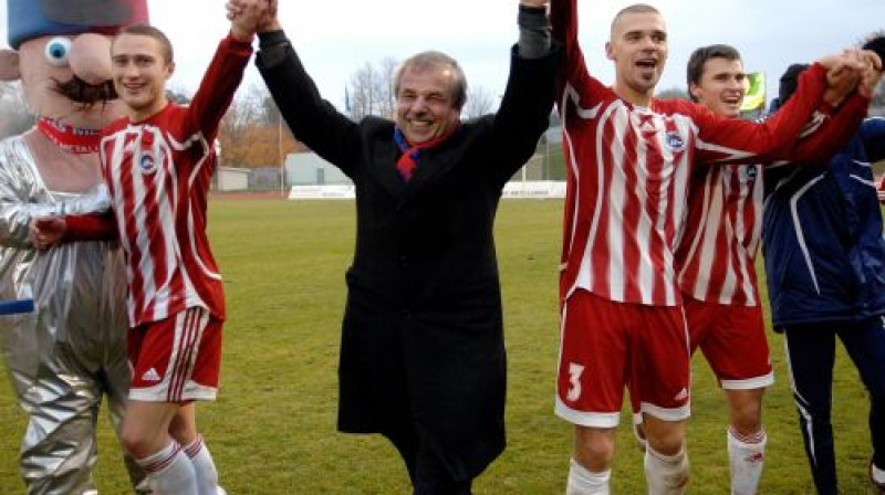 2009. gada Virslīgas čempione "Liepājas Metalurgs"
Foto: Romāns Kokšarovs, Sporta Avīze, f64