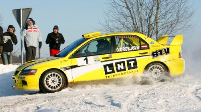 Jānis Vorobjovs/Guntars Zicāns
Foto: www.rallyemotions.net