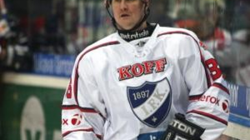 Ilka Pikarainens ir tipisks somu hokeja skolas pārstāvis. Rudenī viņš bija ar mieru spēlēt Rīgā, bet tad saņēmu uzaicinājumu no NHL. Vai būs vēl viens mūsu mēginājums?