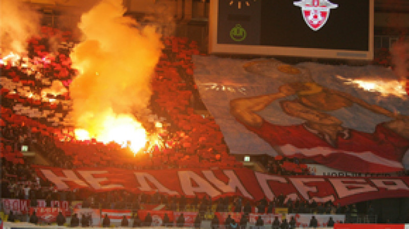 Maskavas "Spartak" līdzjutēji mačā pret "Dinamo"
Foto: ITAR-TASS/Scanpix