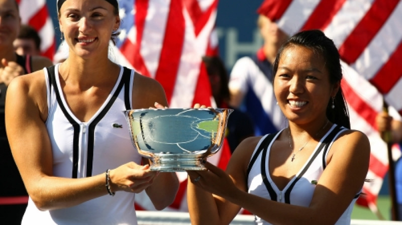 Jaroslava Švedova un Vanja Kinga
Foto: AFP/Scanpix