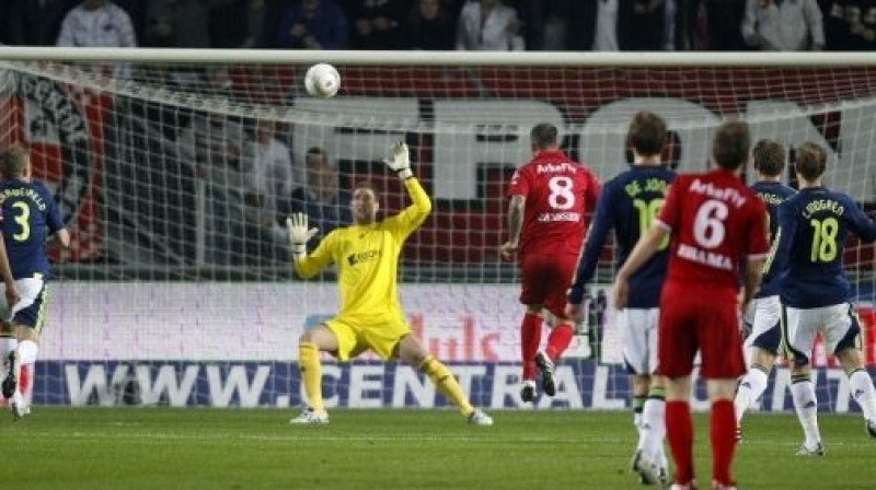 Epizode no ''FC Twente'' un ''Ajax'' mača - Teo Jansens gūst pirmos vārtus
Foto: fcupdate.nl