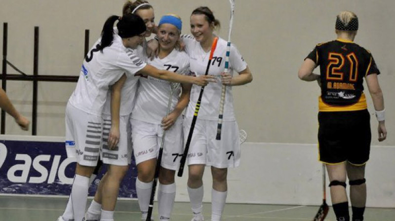 "RSU/Runway"
Foto: www.rsufloorball.lv