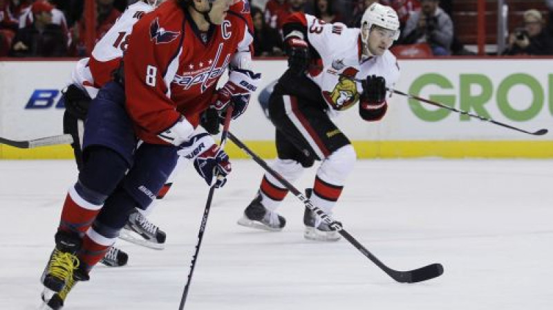 Aleksandrs Ovečkins un Kaspars Daugaviņš
Foto: Reuters/Scanpix