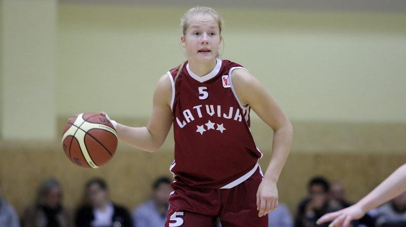 Latvijas U20 izlases saspēles vadītāja Kate Krēsliņa.
Foto: Basket.ee