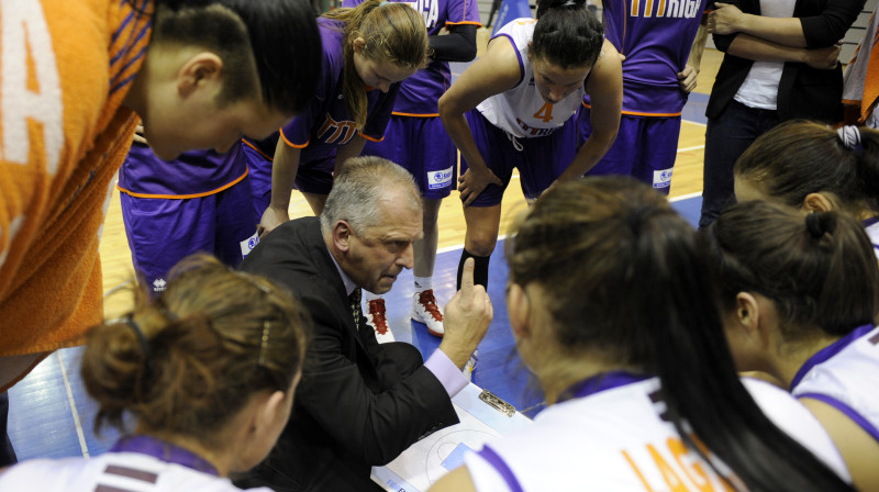 Latvijas sieviešu basketbola valstsvienības un "TTT Rīga" galvenais treneris Aigars Nerips
Foto: Romāns Kokšarovs, "Sporta Avīze", f64