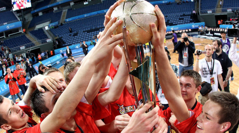 "Lietuvos rytas" juniori - 2012. gada jaunatnes Eirolīgas uzvarētāji
Foto: Lietuvos rytas/Getty Images