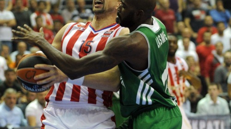 Raško Katičs pret Stefanu Lasmi
Foto: AFP/Scanpix