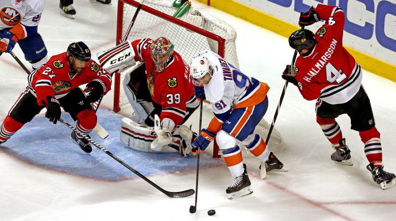 Nikolajs Habibuļins sargā "Blackhawks" vārtus
Foto: AP/Scanpix