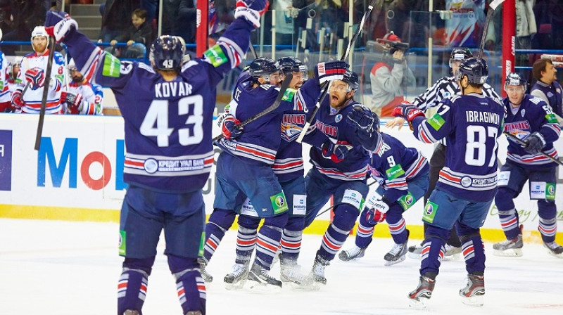 "Metallurg" hokejisti pavasarī pirmo reizi kļuva par KHL čempioniem
Foto: metallurg.ru