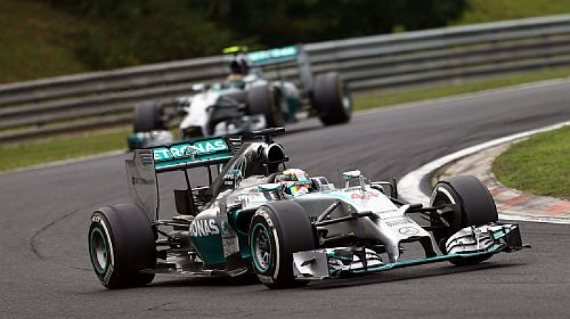 Hamiltons un Rosbergs Ungārijā
Foto: LaPresse/Scanpix