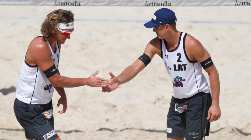 Aleksandrs Samoilovs un Jānis Šmēdiņš
Foto: FIVB