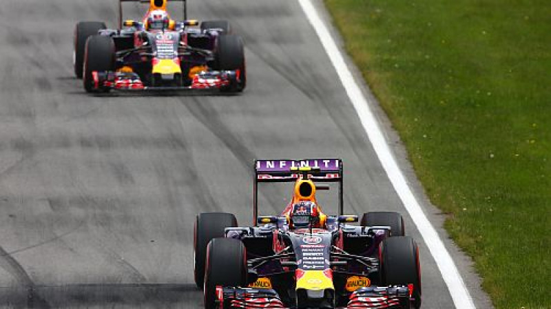 "Red Bull" piloti trasē
Foto: GETTY IMAGES NORTH AMERICA