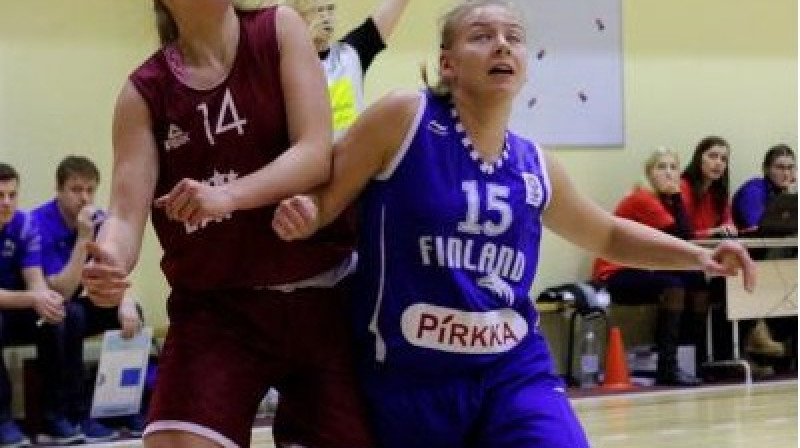 Viena no U16 izlases vērtīgākajām spēlētājām Alise Markova.
Foto: basket.ee