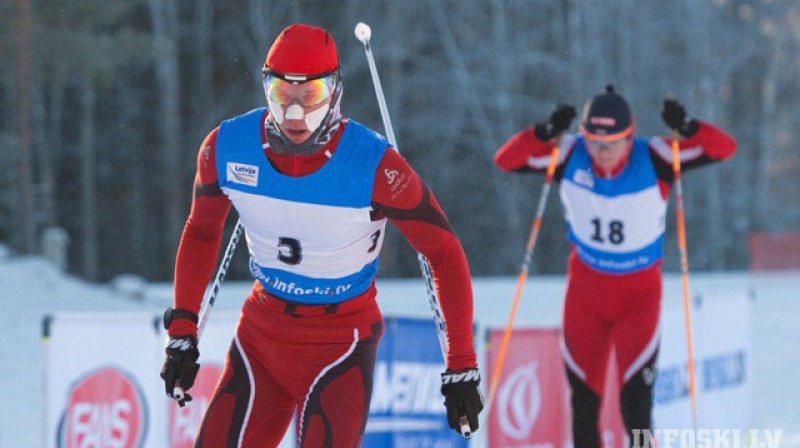 O.Muižnieks 2014.gada FIS sacensībās un Latvijas čempionātā sprintā. Foto: Infoski.lv