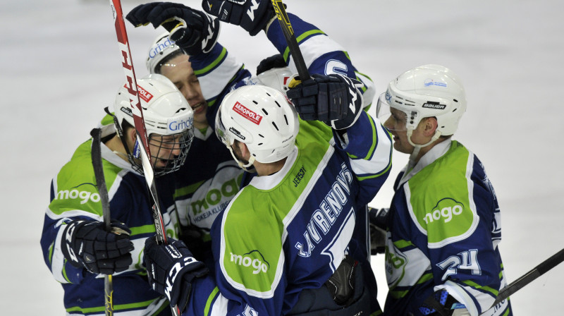 ''Mogo'' 
Foto: Romāns Kokšarovs/f64