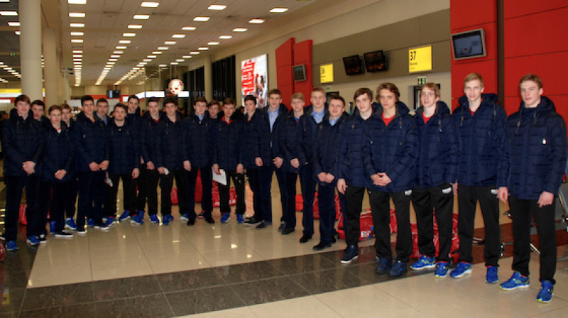 U17 Krievijas izlase pirms izlidošanas 
Foto: fhr.ru