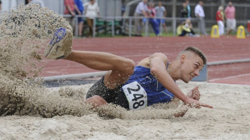 Elvijs Misāns
Foto: Romāns Kokšarovs/F64