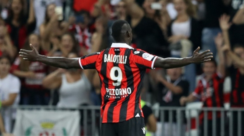 Mario Balotelli svin savus pirmos vārtus Francijā
Foto: AFP/Scanpix