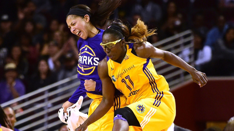 Kendisa Pārkere un Esence Kārsone: 2-1 WNBA finālsērijā
Foto: AFP/Scanpix