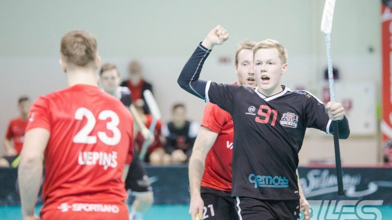 "Rockets" florbolistiem sen nav bijis pamats priecāties pēc spēles beigām
Foto: Floorball.lv