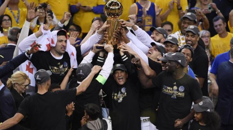 Goldensteitas "Warriors" - NBA 2016./17. gada sezonas čempione
Foto: USA Today Sports/Scanpix